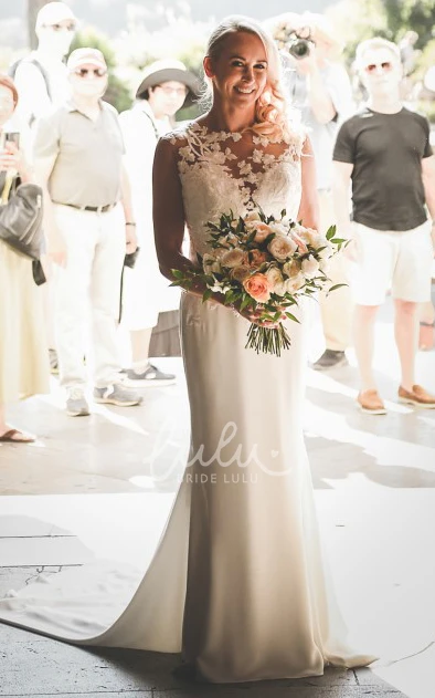 Sleeveless Lace Tulle Sheath Wedding Dress with Jewel Neckline Romantic