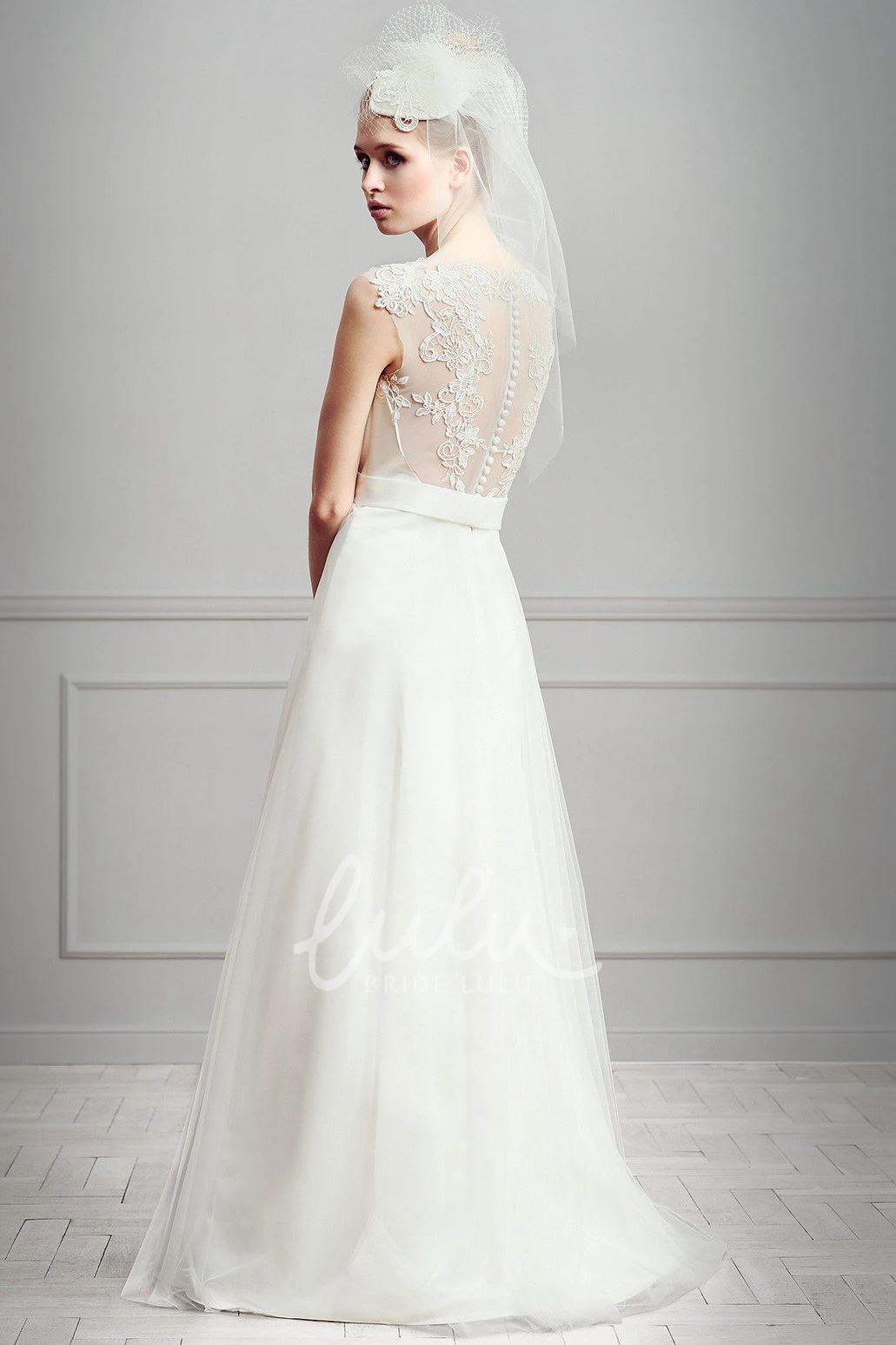Cap-Sleeve Appliqued Satin Wedding Dress A-Line Jewel-Neck