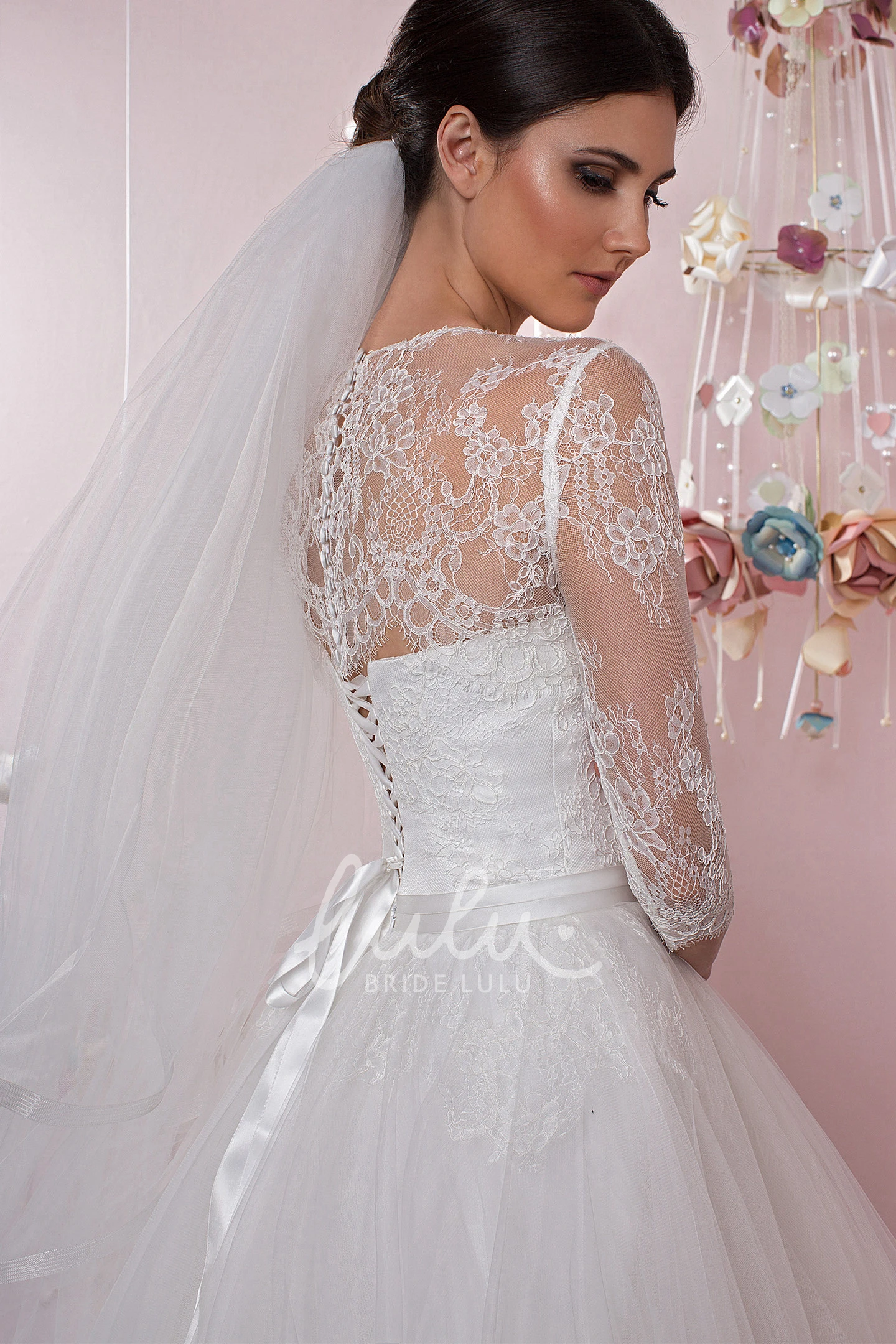 Jewel Neck Tulle Ball Gown Wedding Dress with 3-4 Sleeves Classic Bridal Gown