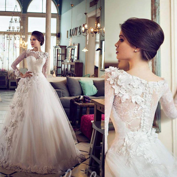 Flower Lace Long Sleeve Tulle Wedding Dress with Bateau Neckline