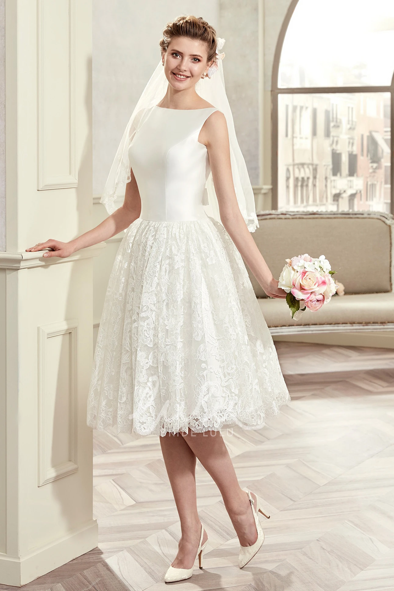 Knee-Length Jewel-Neck Wedding Dress with Satin Bodice and Illusive Lace Back Simple Bridal Gown