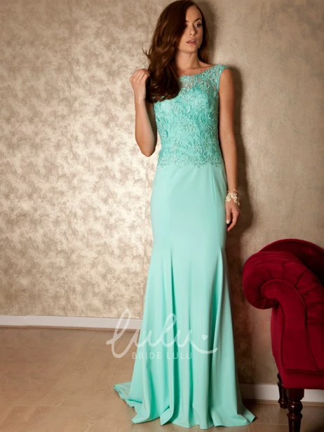 Appliqued Sleeveless Chiffon Prom Dress with Brush Train Flowy Women's Formal Dress