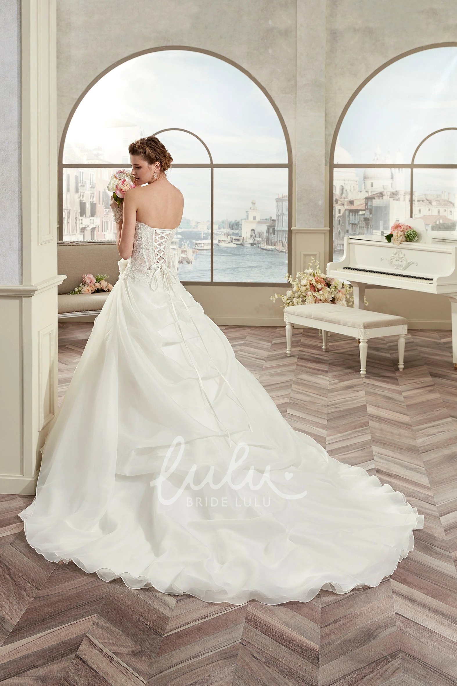 Asymmetrical Ruffles A-Line Wedding Dress with Sweetheart Neckline Lace Corset