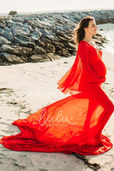 Long Sleeve Maternity Bridesmaid Dress with Court Train and Empire Waist