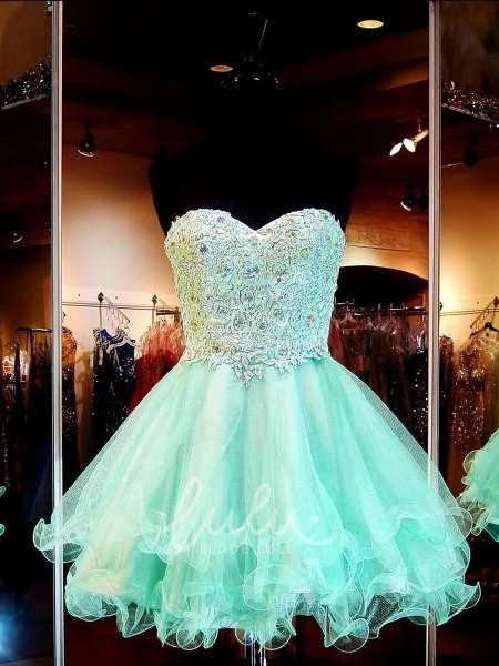 Applique Sweetheart Sleeveless Short Tulle Bridesmaid Dress