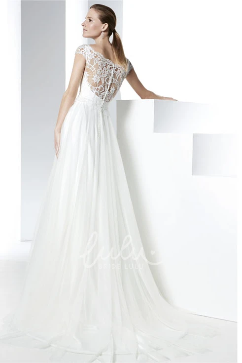 Elegant Scoop Appliqued Tulle Wedding Dress with Brush Train Floor-Length Illusion Bridal Gown