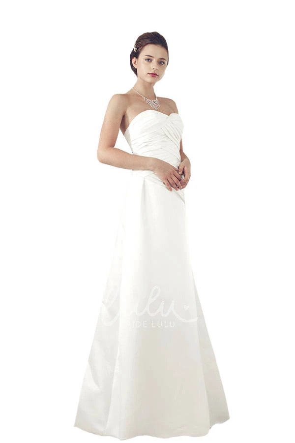 Satin Criss-Cross Sweetheart Wedding Dress A-Line Floor-Length with Sweep Train