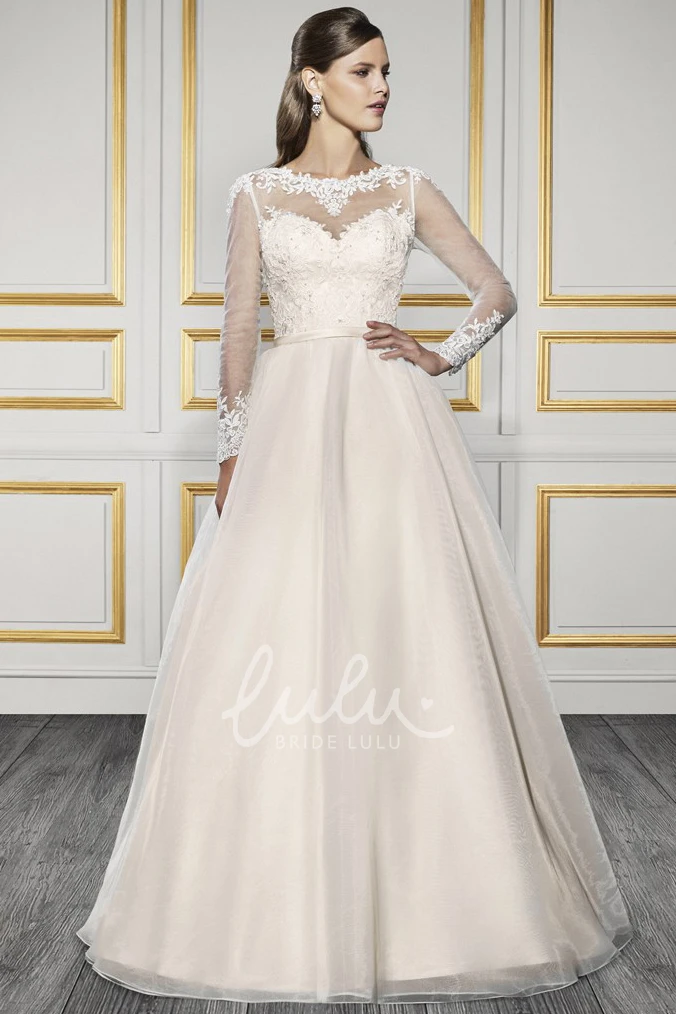 Appliqued Tulle Long-Sleeve Wedding Dress with Court Train Elegant Bridal Gown