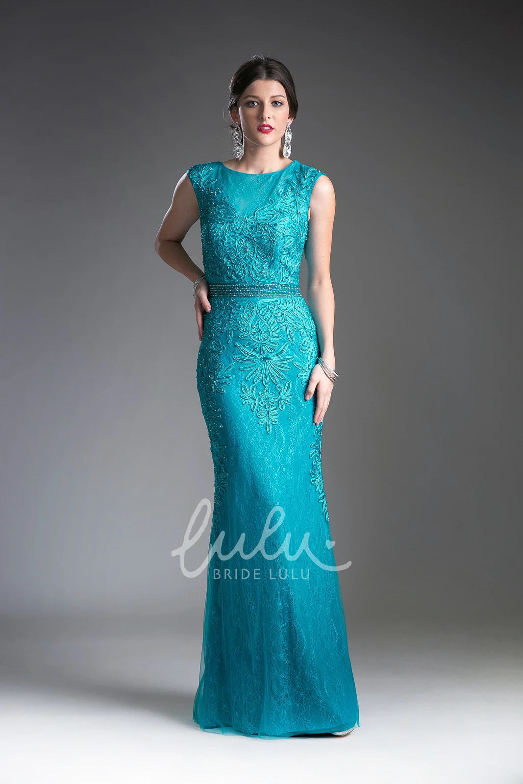 Lace Sheath Sleeveless Dress with Beading and Appliques Bridesmaid Dress