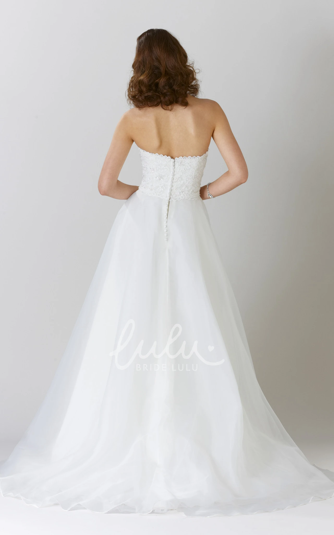 Tulle Sweetheart A-Line Wedding Dress with Beading Sweep Train