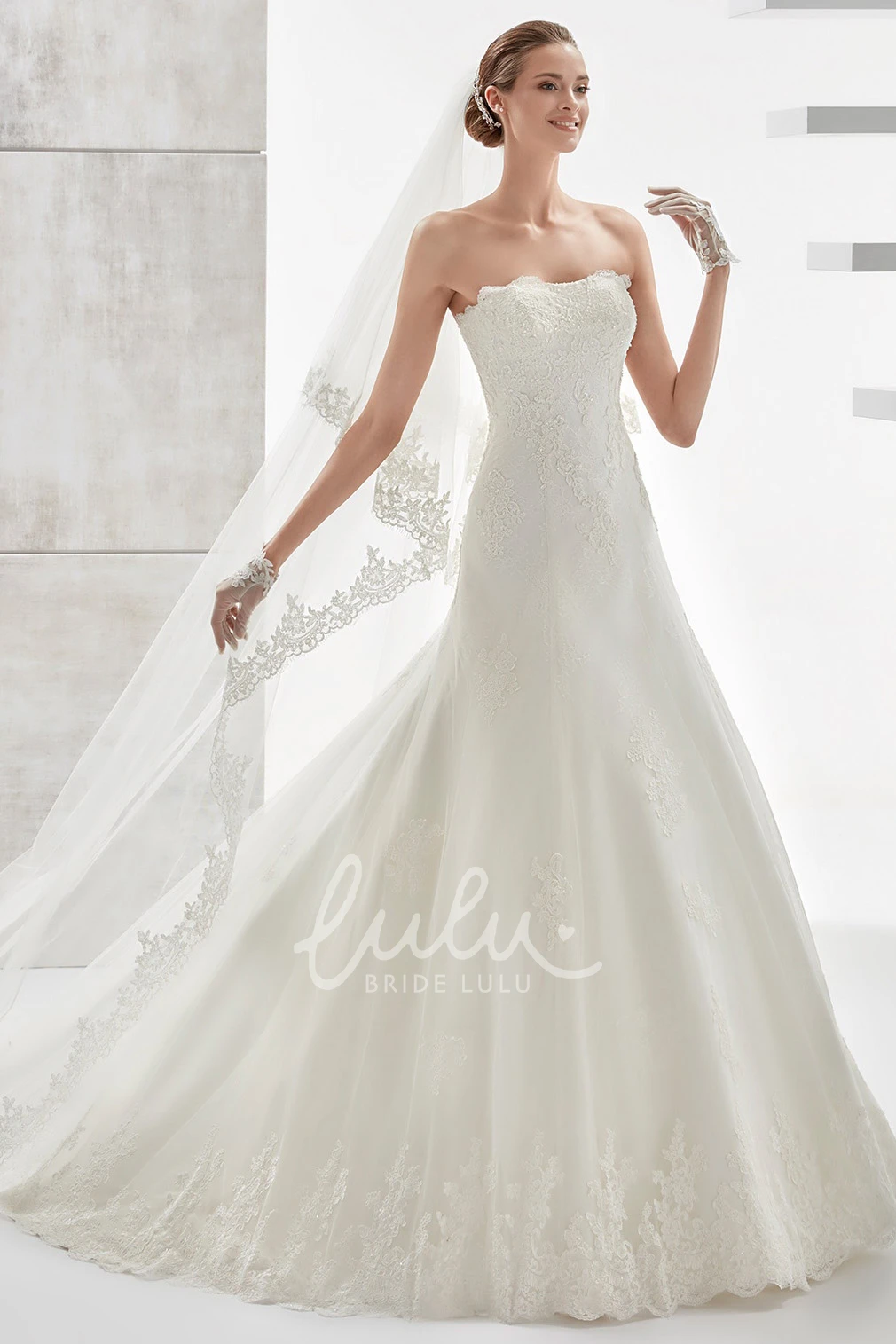Strapless Wedding Dress with Lace Appliques and Brush Train Simple Bridal Gown