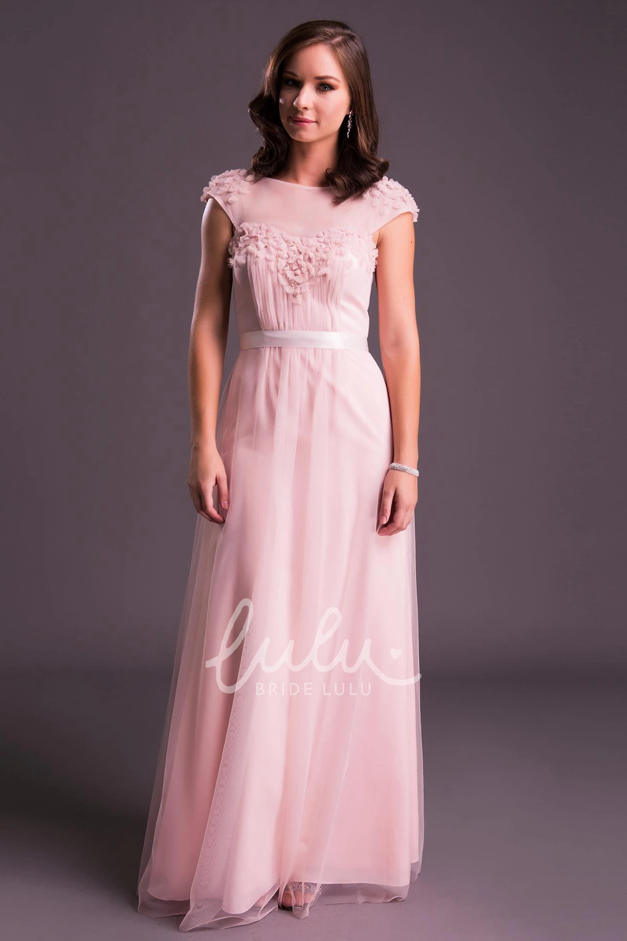 Cap-Sleeve Jewel-Neck Tulle Prom Dress with Ruching and Floral Detail Elegant Prom Dress