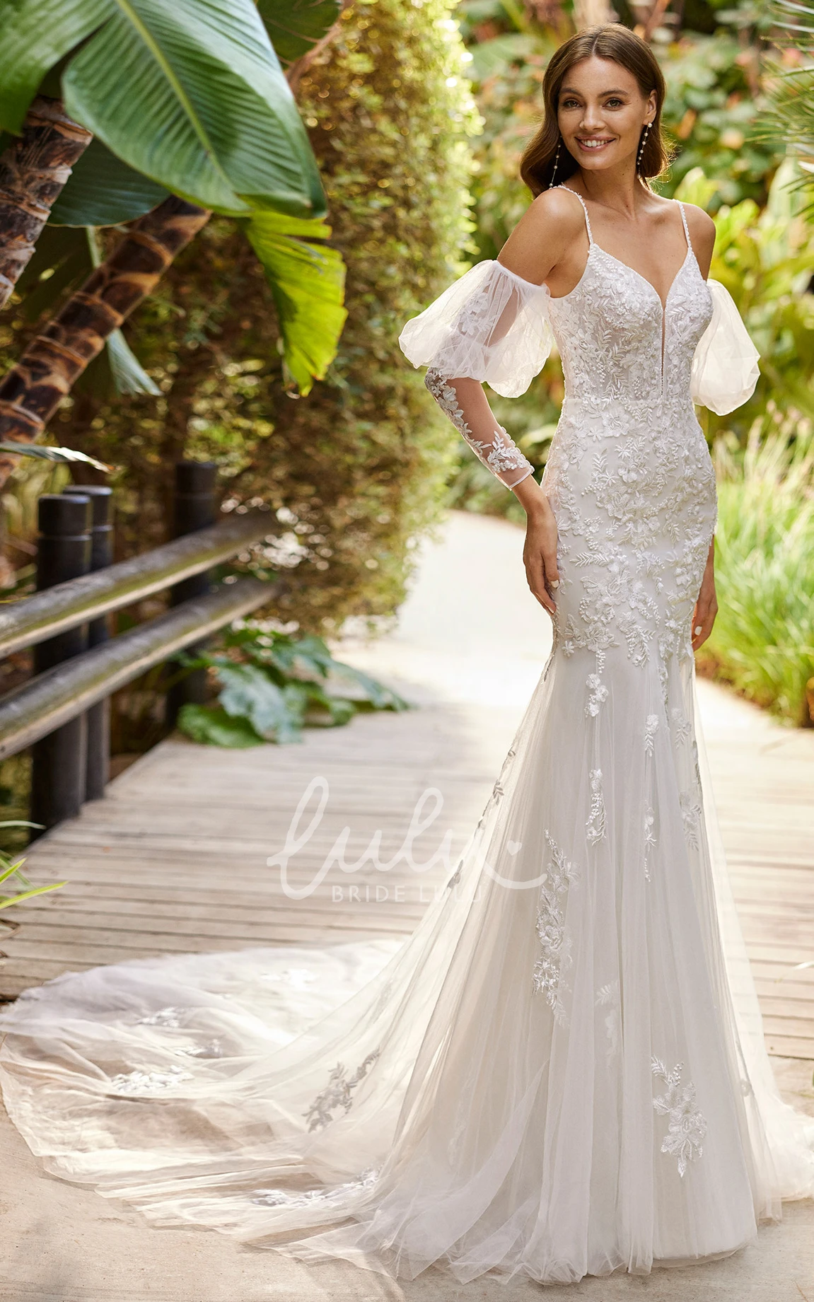 Mermaid Tulle Deep-V Back Wedding Dress Sexy & Romantic Bridal Gown Spaghetti Straps
