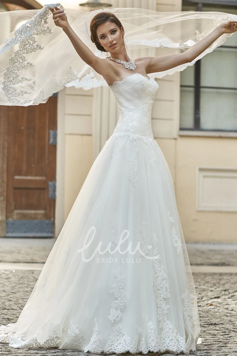 Lace A-Line Sweetheart Wedding Dress with Pleats and Floor-Length Train Classy Wedding Dress