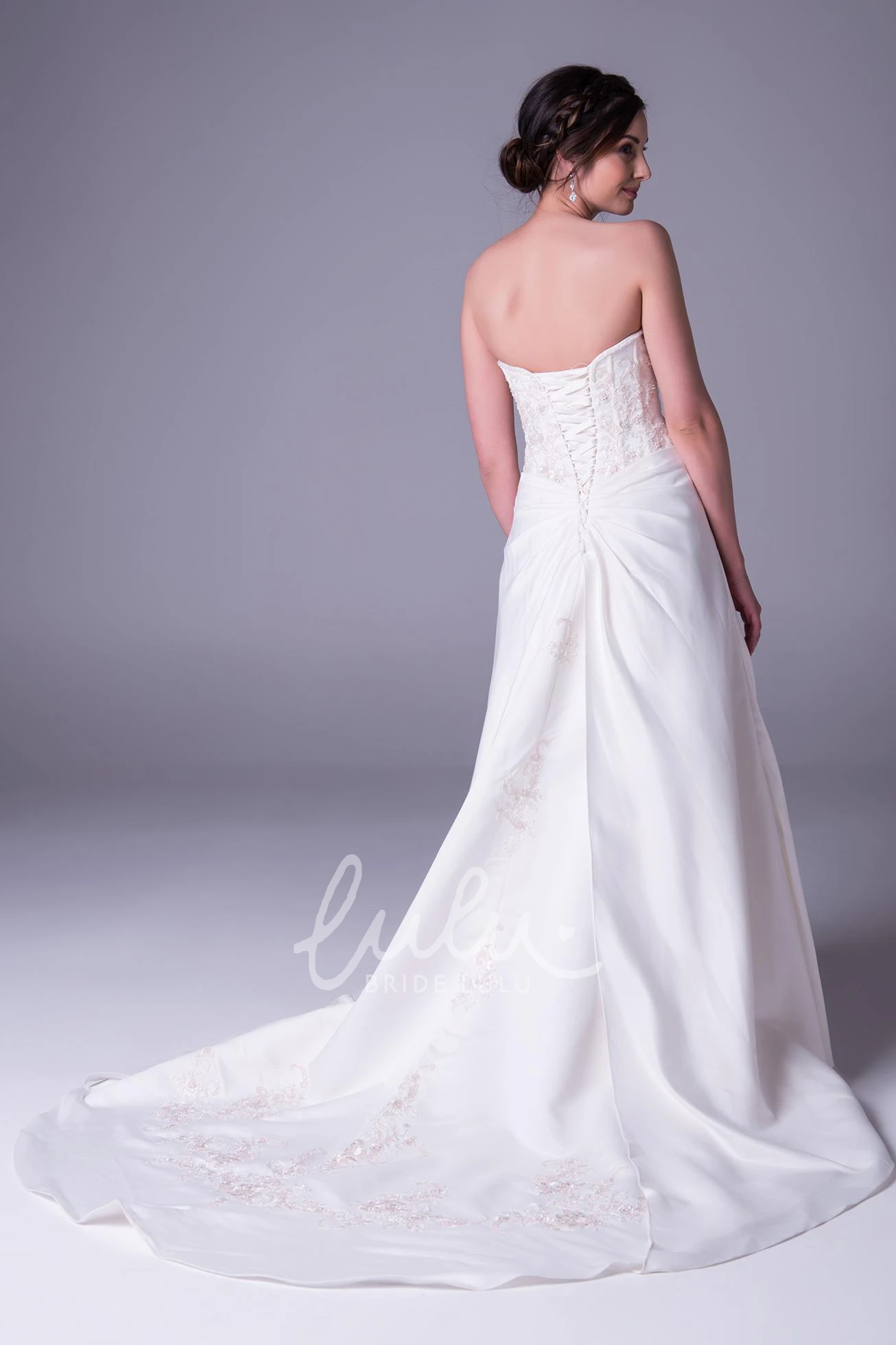 Satin Sleeveless Strapless A-Line Wedding Dress Maxi Length