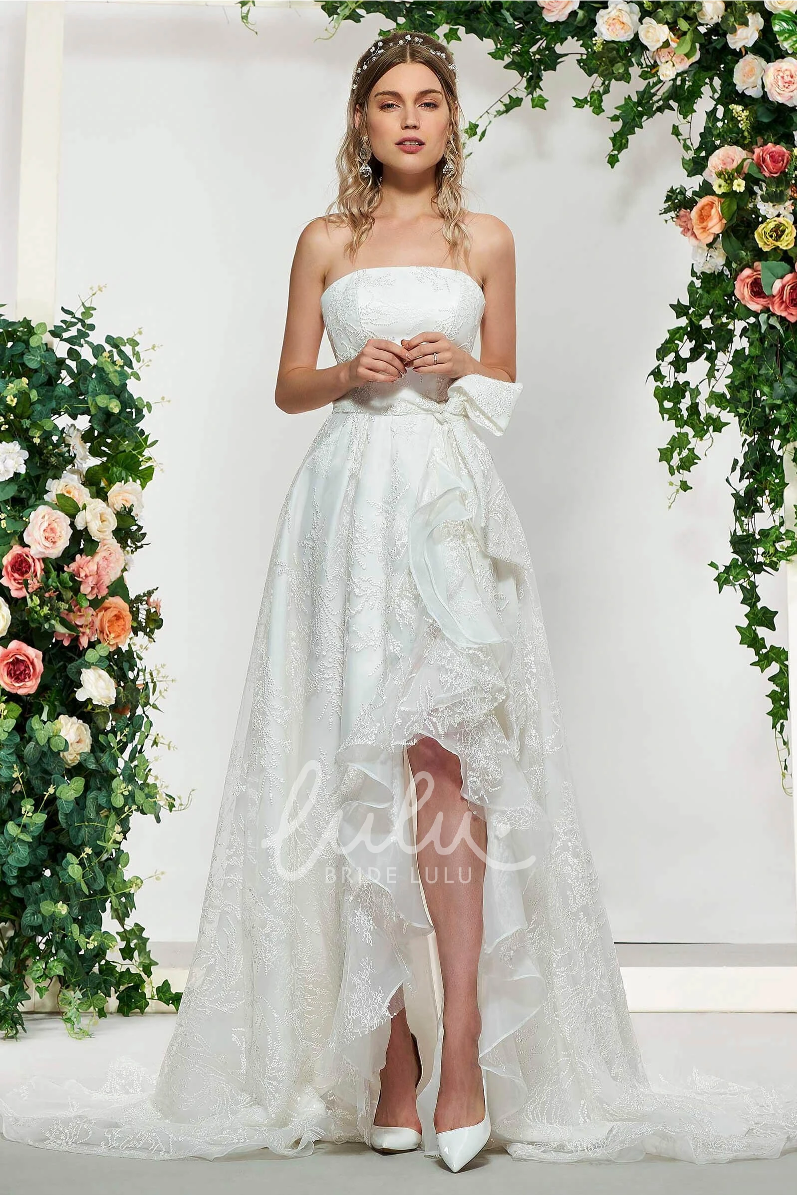 Sweet Lace High-low Wedding Dress with Sash and Bow Sleeveless Sweet High-low Lace Wedding Dress