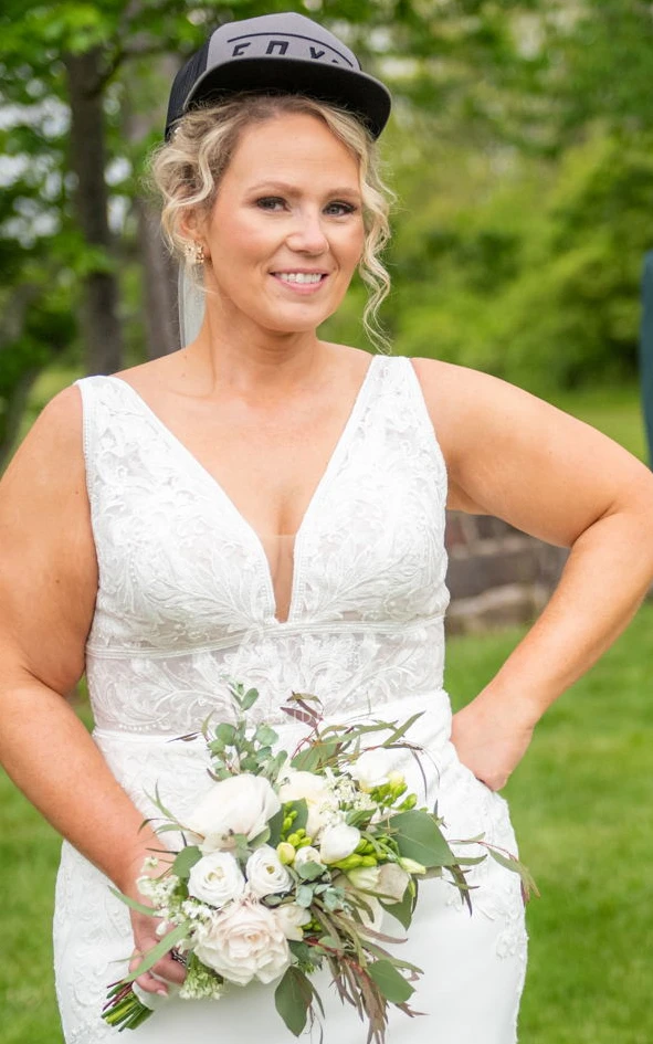 Sheath V-neck Plus Size Romantic Lace Sweep Train Elegant Open Back White Wedding Dress