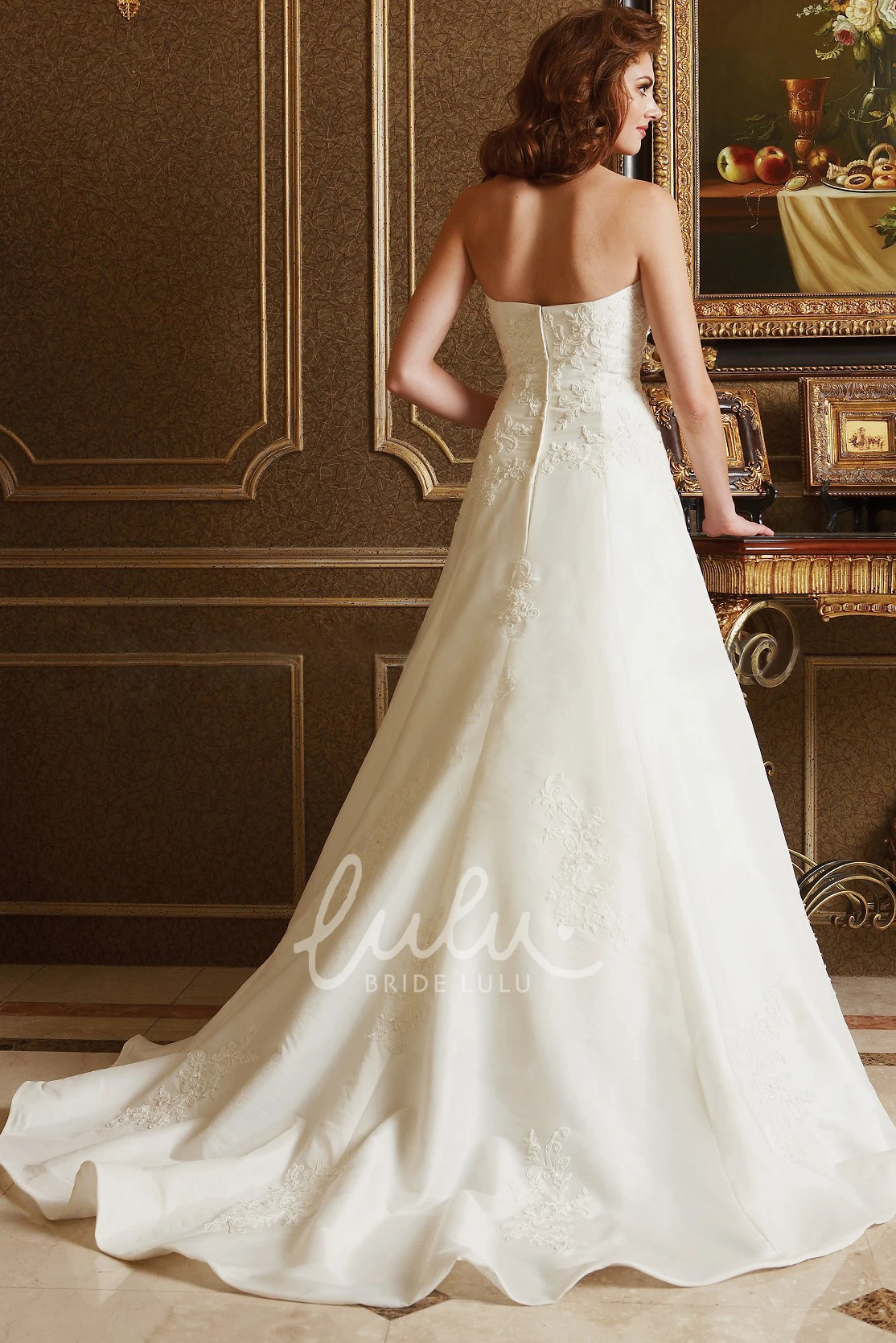 A-Line Sweetheart Wedding Dress with Floral Appliques