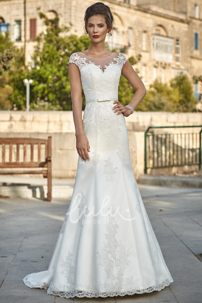 Short-Sleeve Satin and Lace A-Line Wedding Dress with Scoop Neck Classic Wedding Dress