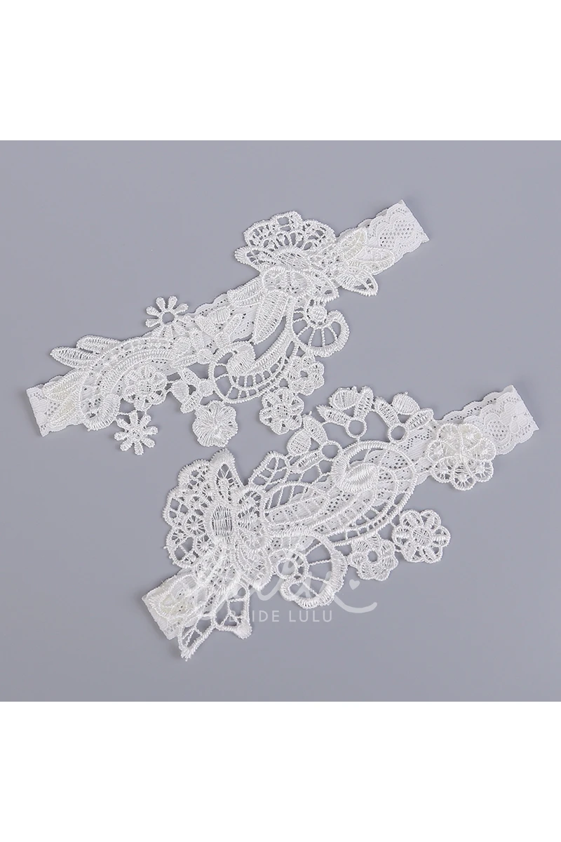 White Lace Princess Style Two-Piece Garter Set for Weddings