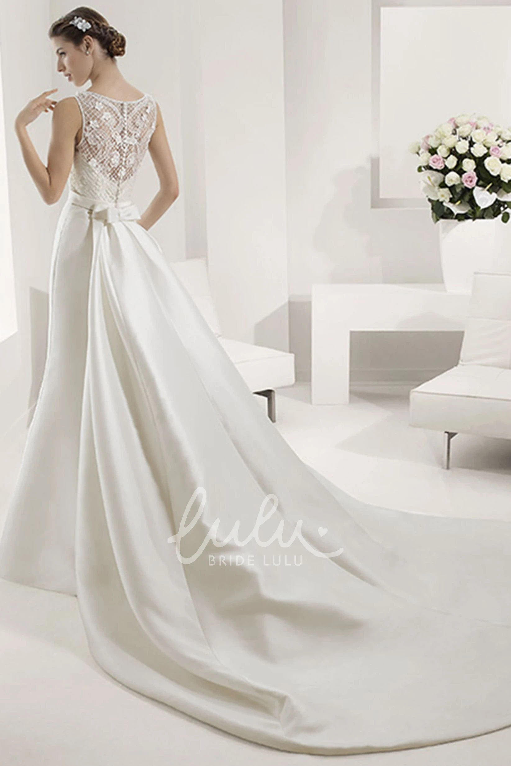 Appliqued Top Sheath Wedding Dress with Satin Skirt and Bateau Neck