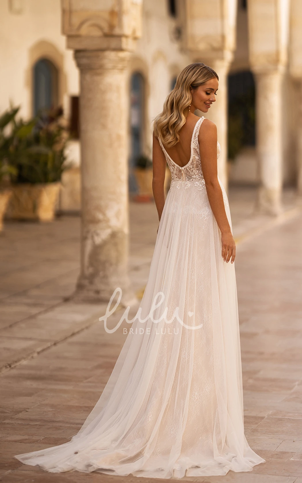 Tulle Floor-length Plunging V-neck Sexy A-Line Sleeveless Wedding Dress With Deep-V Back