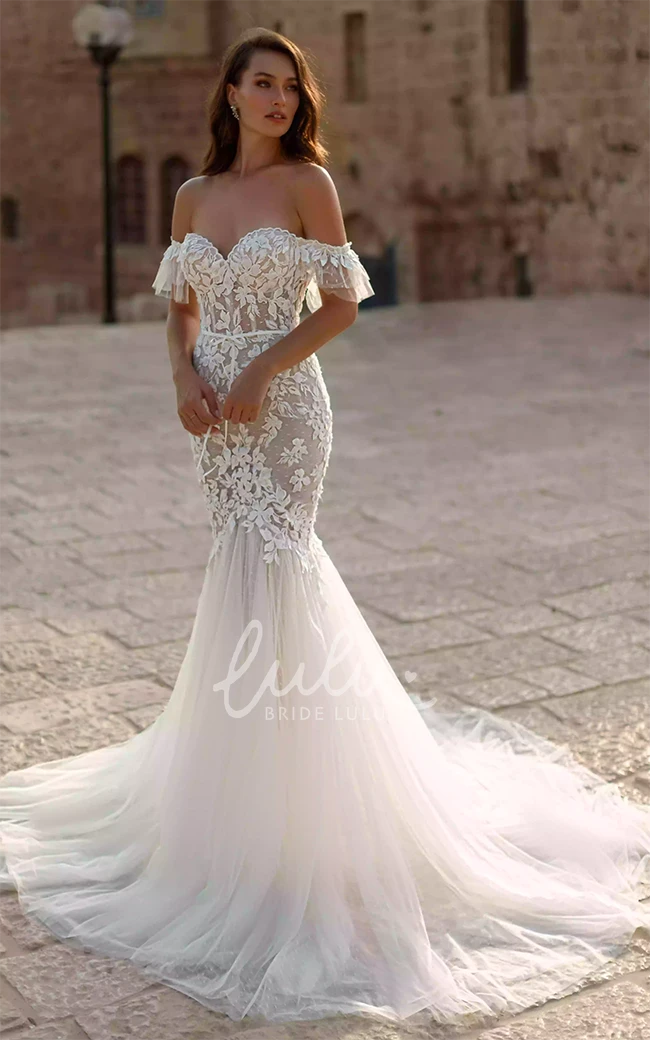 Lace Mermaid Country Wedding Dress with Off-the-Shoulder Neckline and Appliques