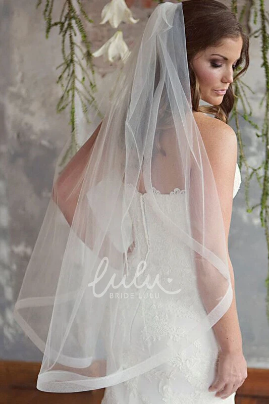 Soft Single Layer Wedding Veil with Hair Comb Simple Style