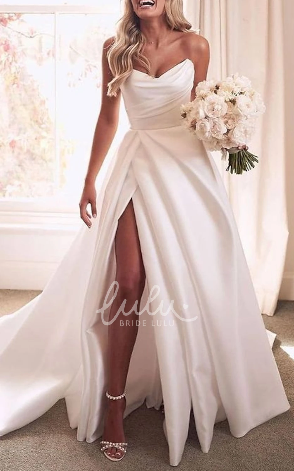 Sexy Beach Garden A-Line Satin Ball Gown Wedding Dress Formal Modern V-Neck Strapless Asymmetrical Split Front Prom Party Gown