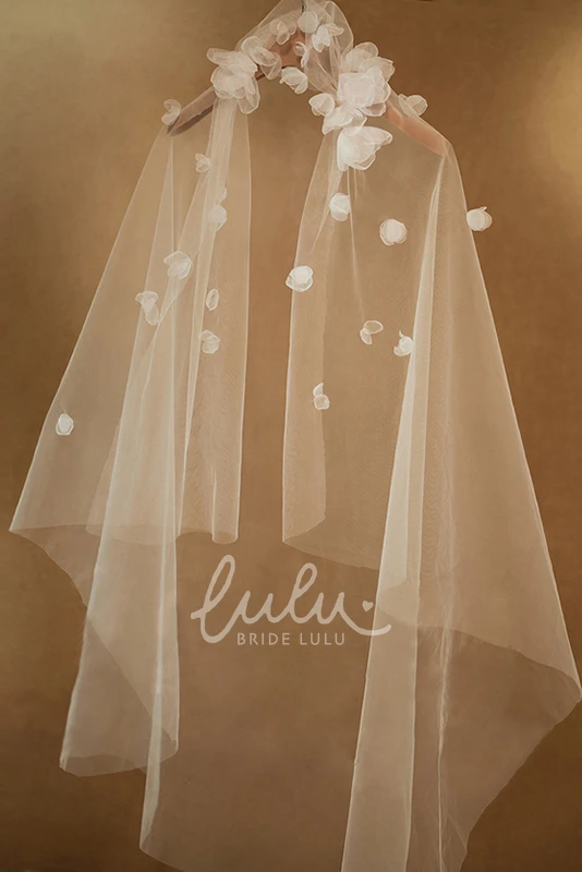 Handmade Long Tulle Veil with Flowers Elegant Wedding Dress Accessory
