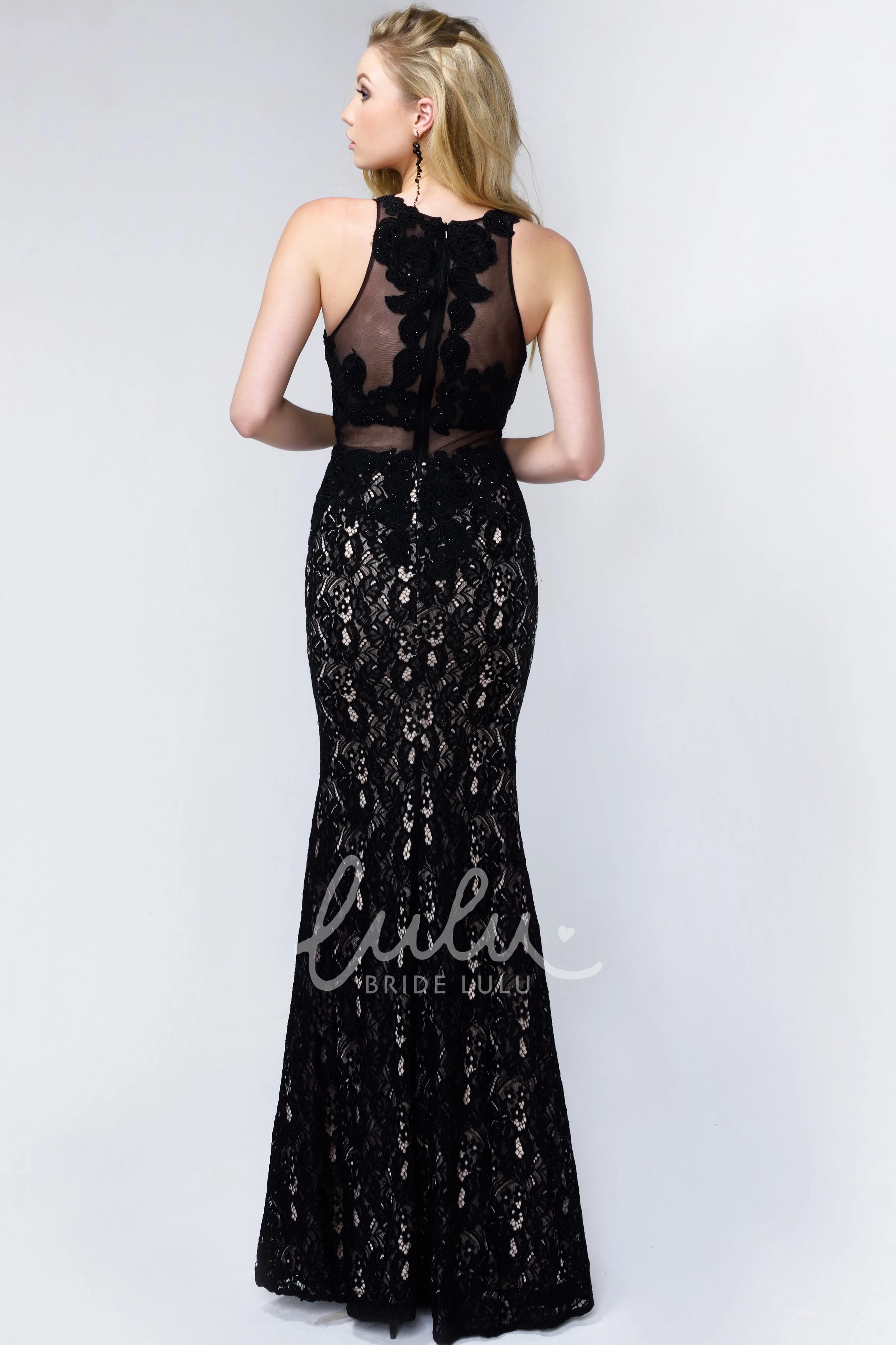 Sheath Long Jewel-Neck Sleeveless Lace Illusion Dress With Appliques