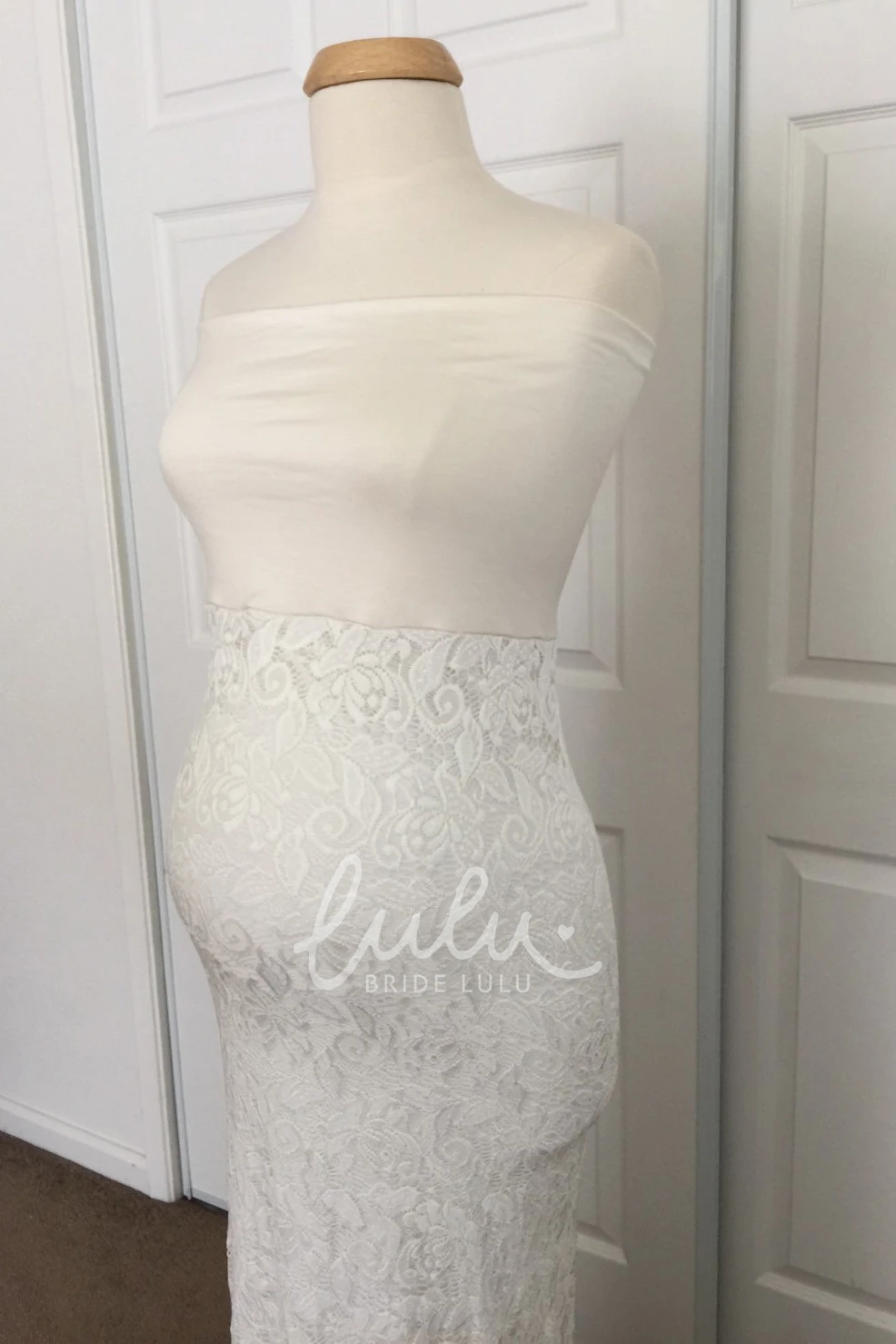 Strapless Sheath Lace Maternity Wedding Dress Flowy Beach Bride Dress