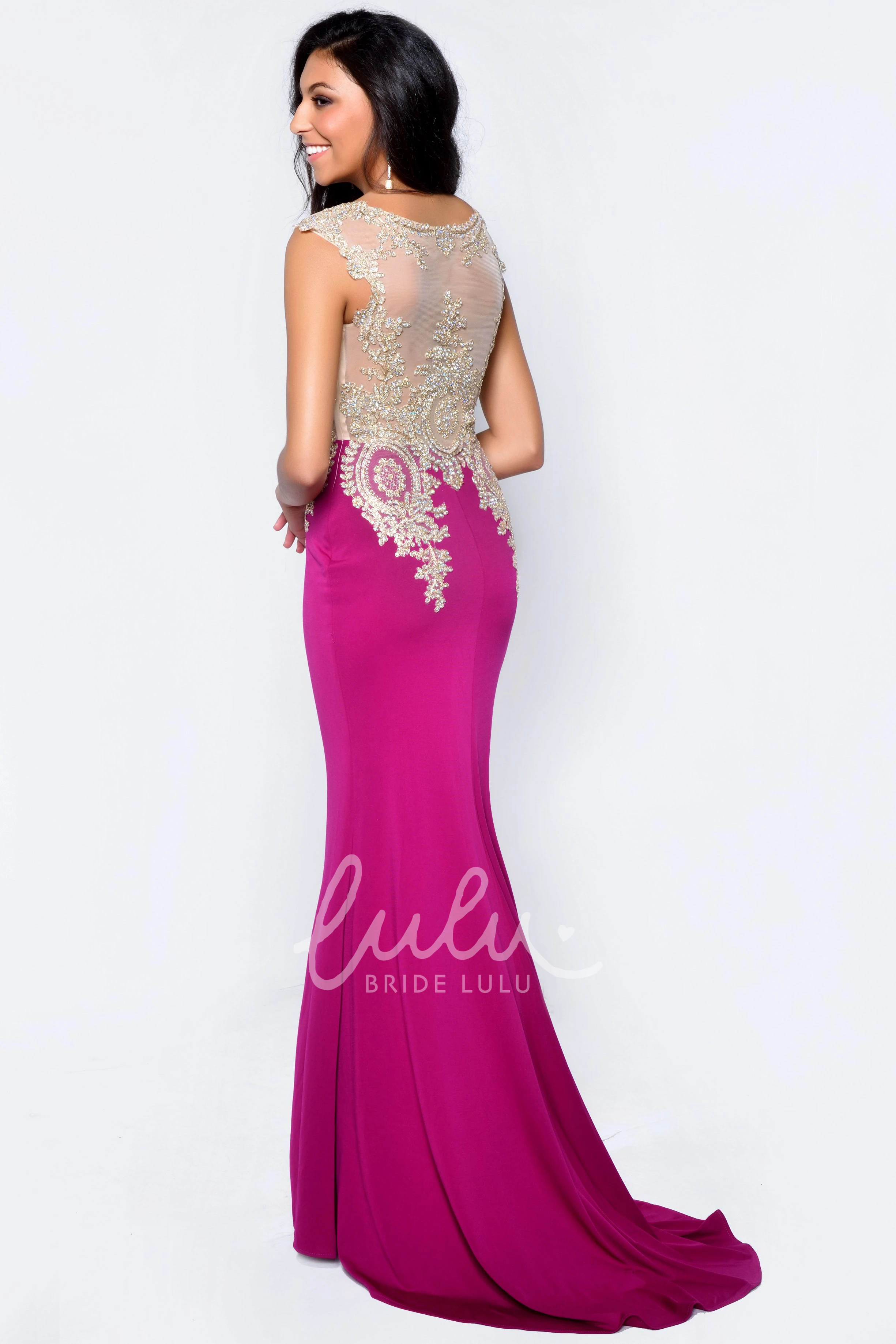 Long Sleeveless Formal Dress with Scoop-Neck and Jersey Illusion Beading