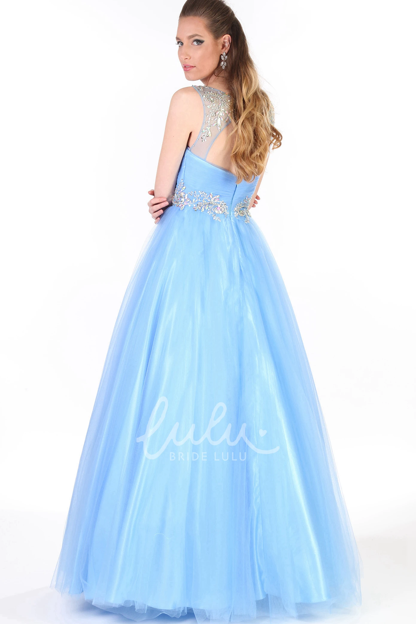 Sleeveless A-Line Tulle&Satin Prom Dress with Beaded Scoop-Neck and Pleats