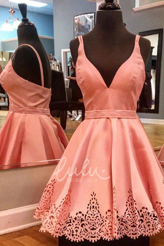 Knee-length Satin A-line Homecoming Dress with Straps and Pleats