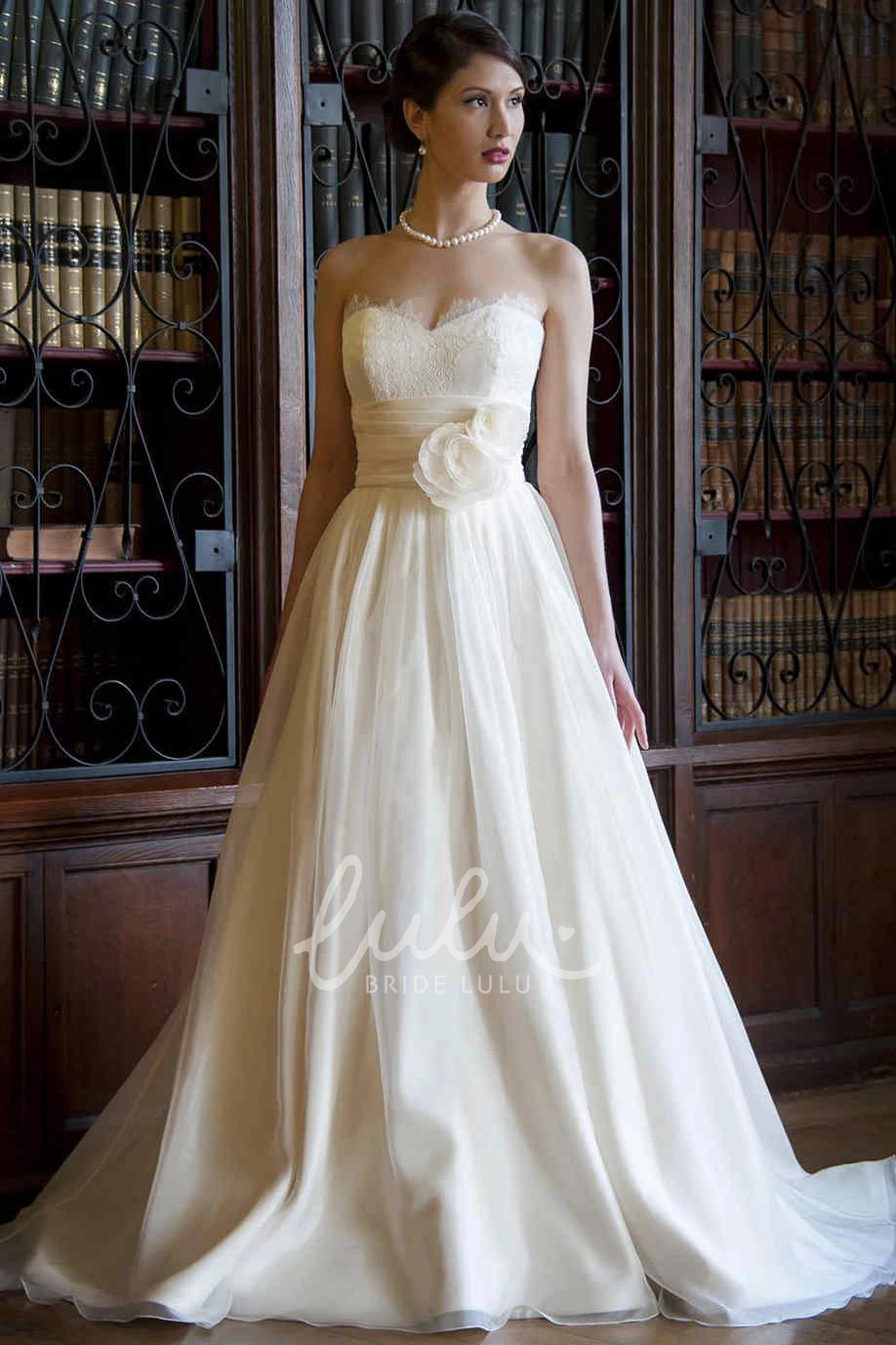 Tulle Satin Sweetheart A-Line Wedding Dress Floor-Length Flower