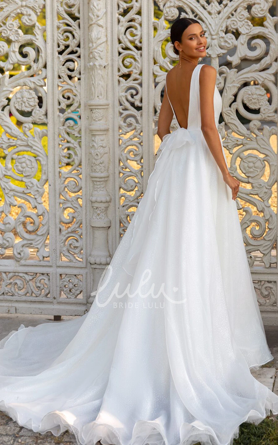 Chiffon V-neck Ball Gown Wedding Dress with Sash Modern & Elegant