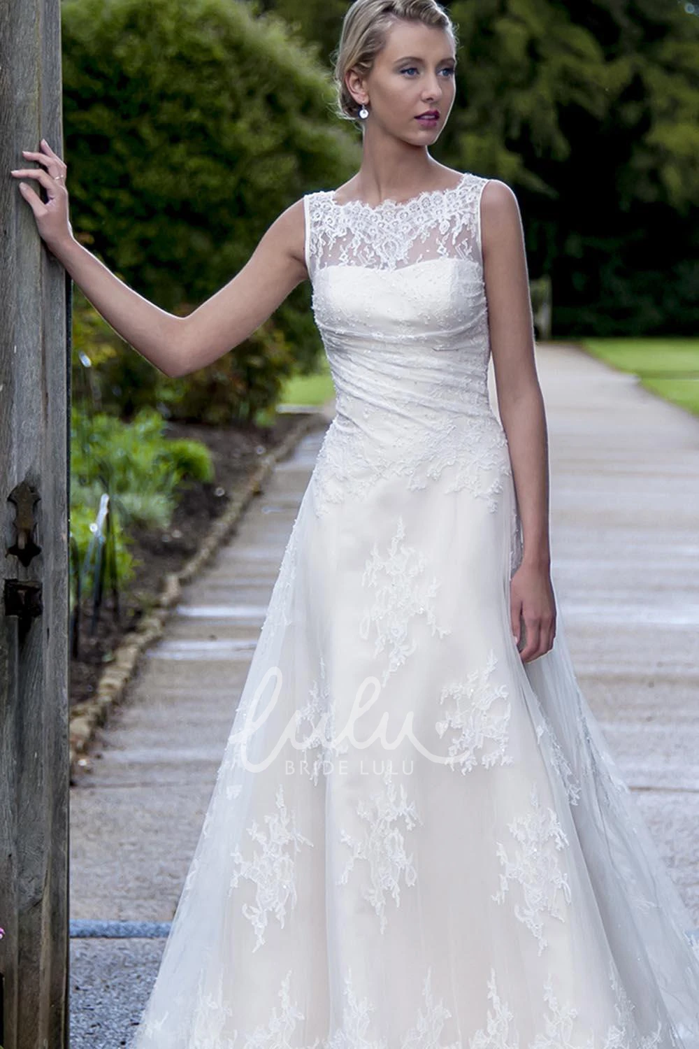 Bateau-Neck A-Line Lace Wedding Dress with Sleeveless Design