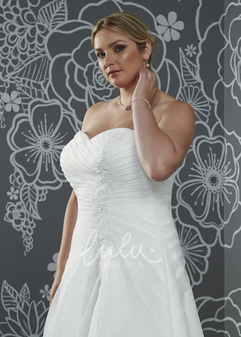 A-Line Long Sweetheart Sleeveless Satin Criss Cross Beading Court Train Corset Back Beading Dress