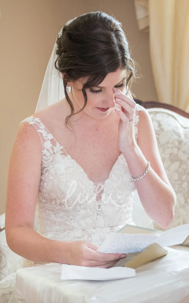 Elegant Straps Country Wedding Dress Deep-V Back Lace Appliques Sweep Train Bridal Gown