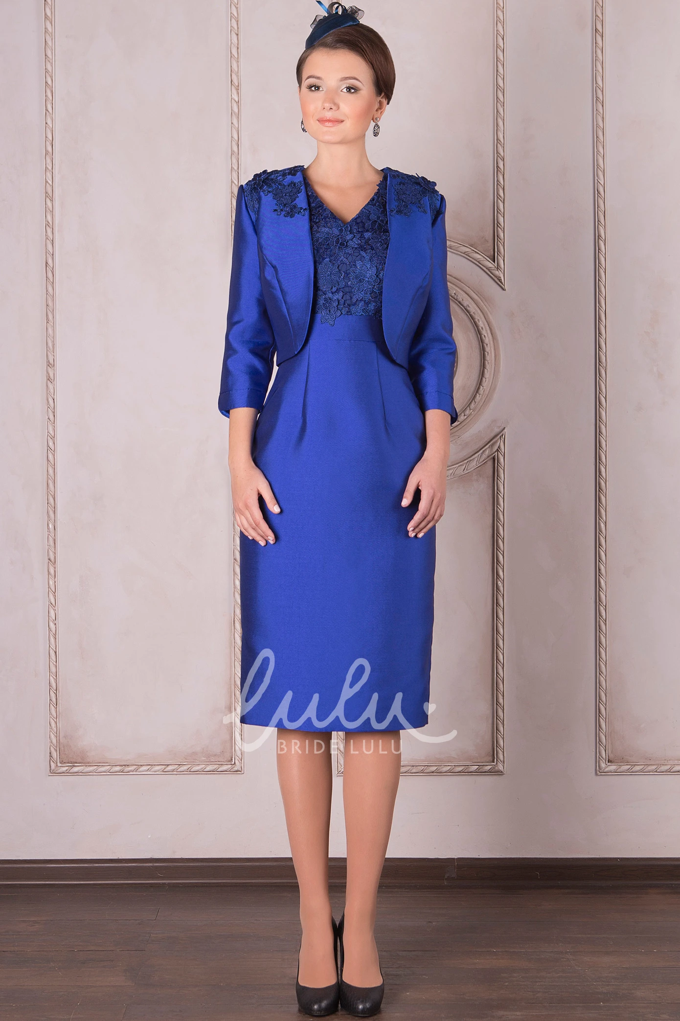 Knee-Length Satin Mother of the Bride Dress with 3/4 Sleeves and Appliques