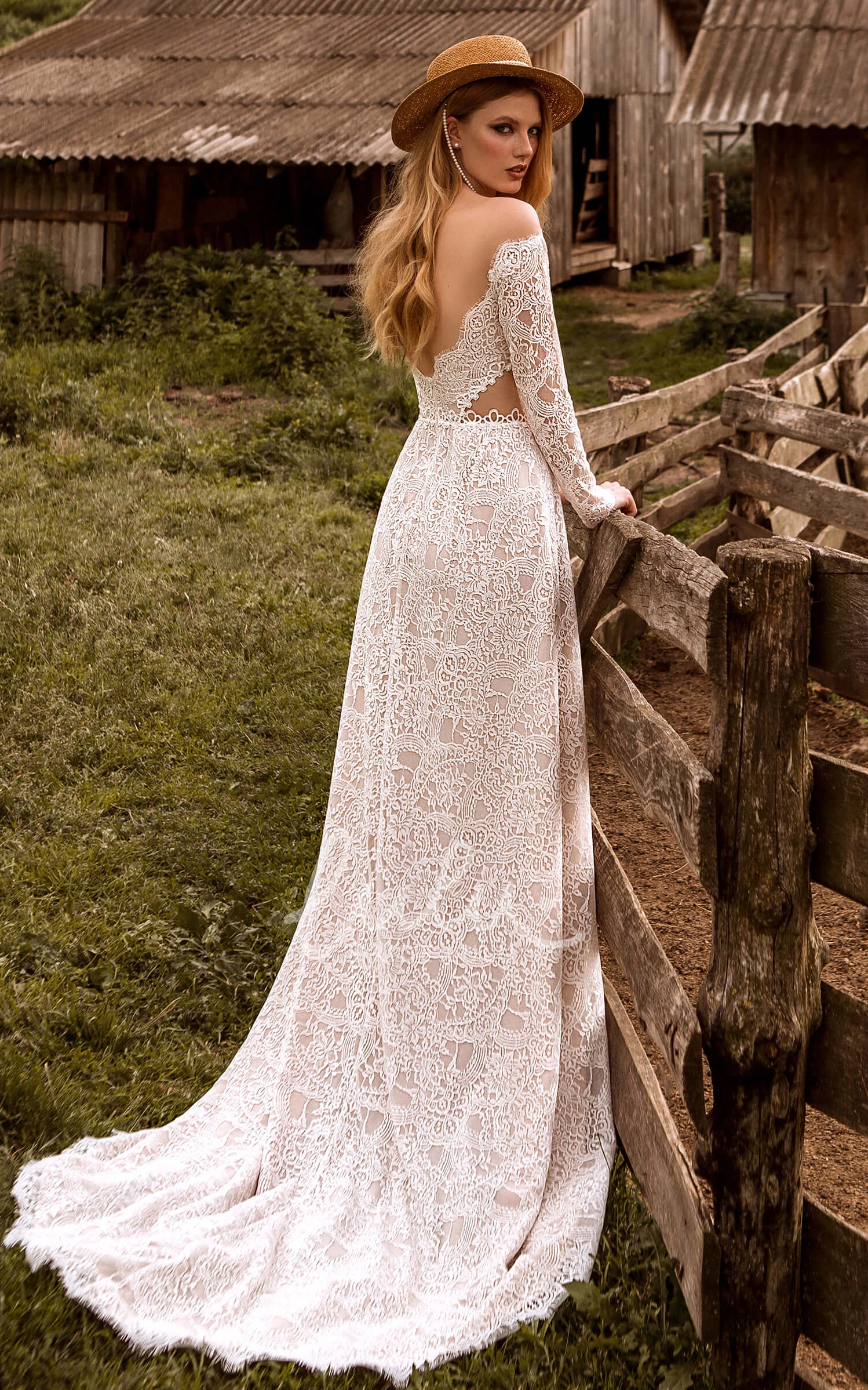 Elegant Lace A-Line Beach Wedding Dress with V-Neck and Long Sleeves