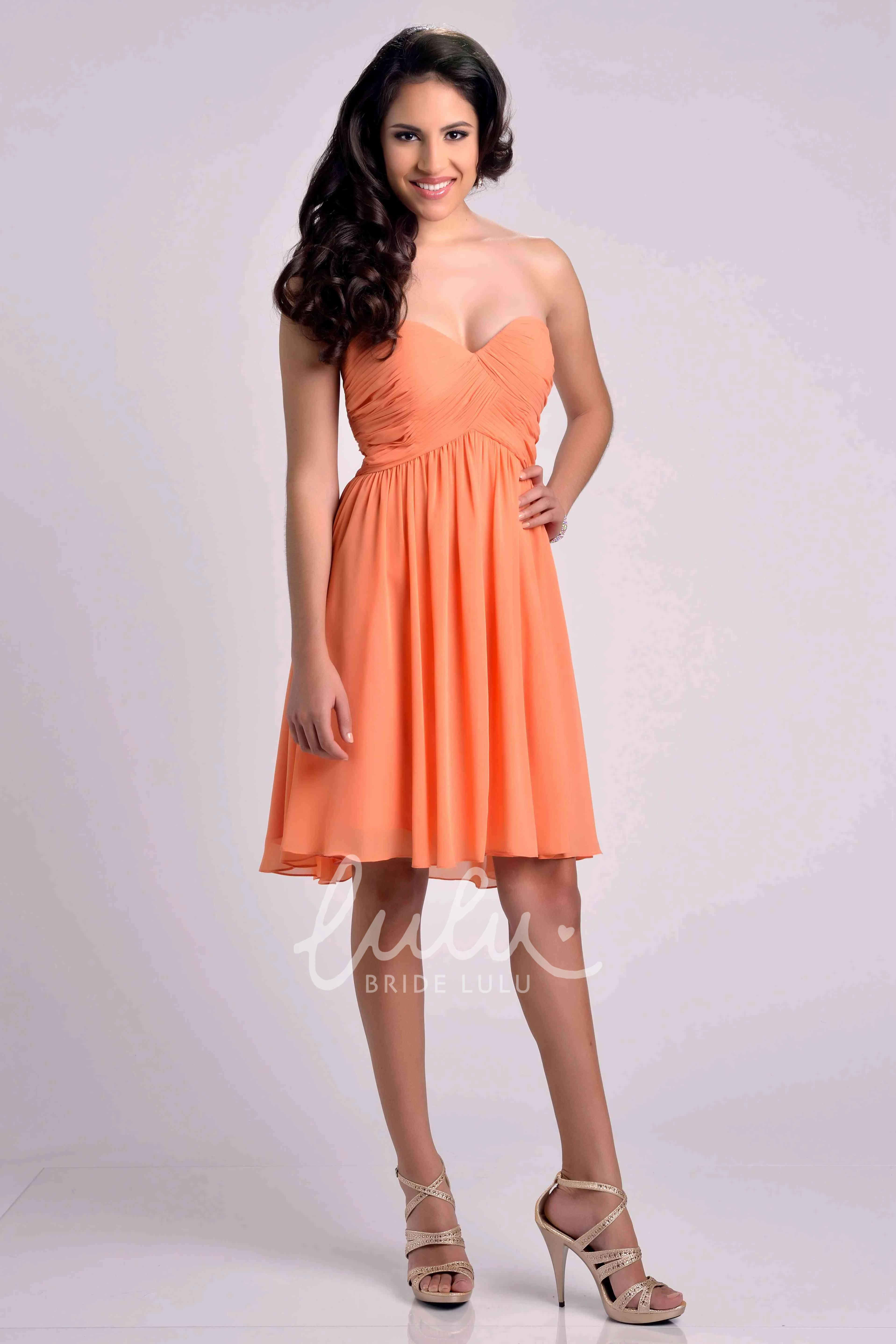 Knee Length Empire Sweetheart Chiffon Bridesmaid Dress with Pleats for Bridesmaids