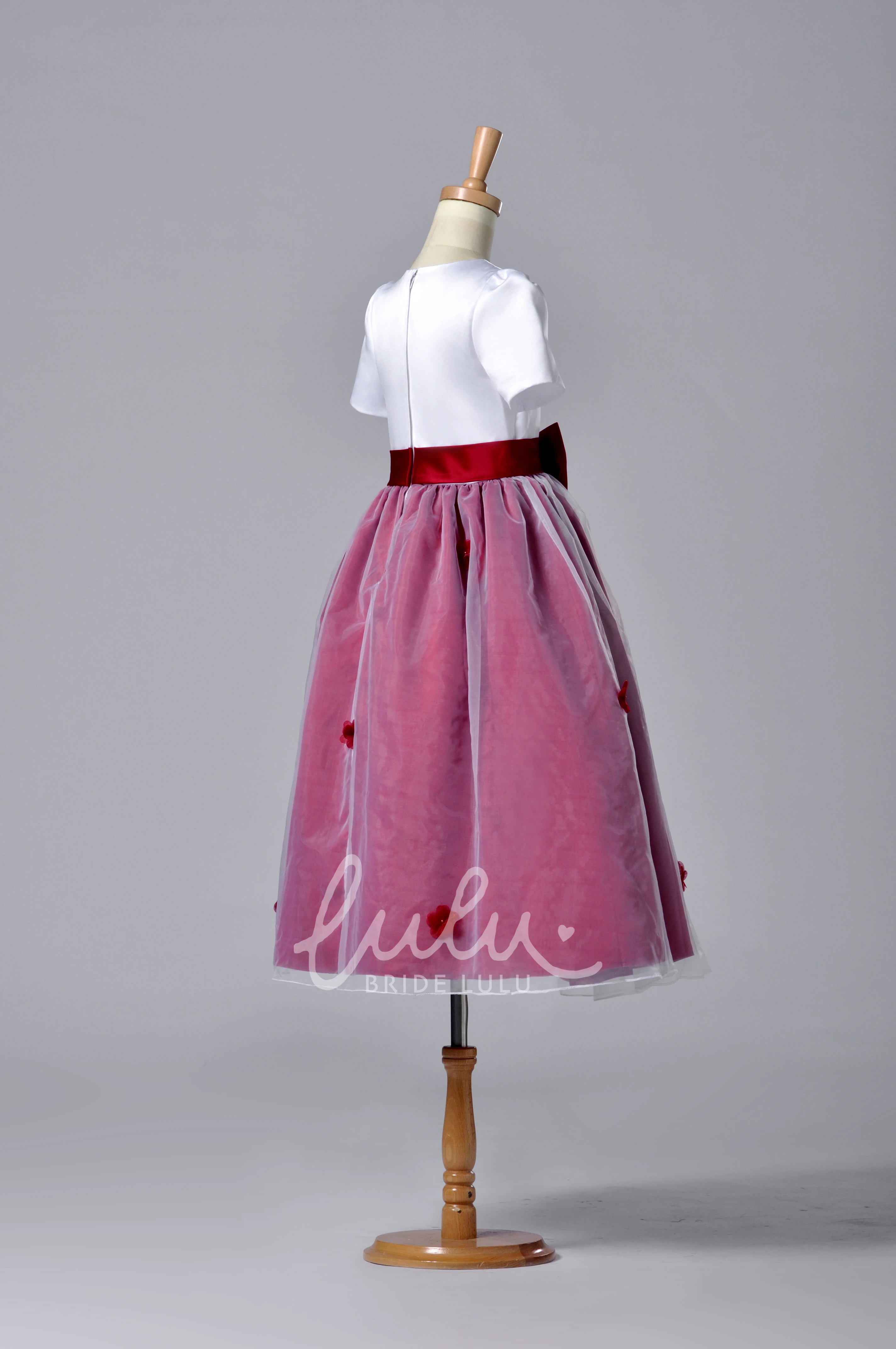 High Neck Short Sleeve Organza Flower Girl Dress with Bowknot Unique Dress for Girls