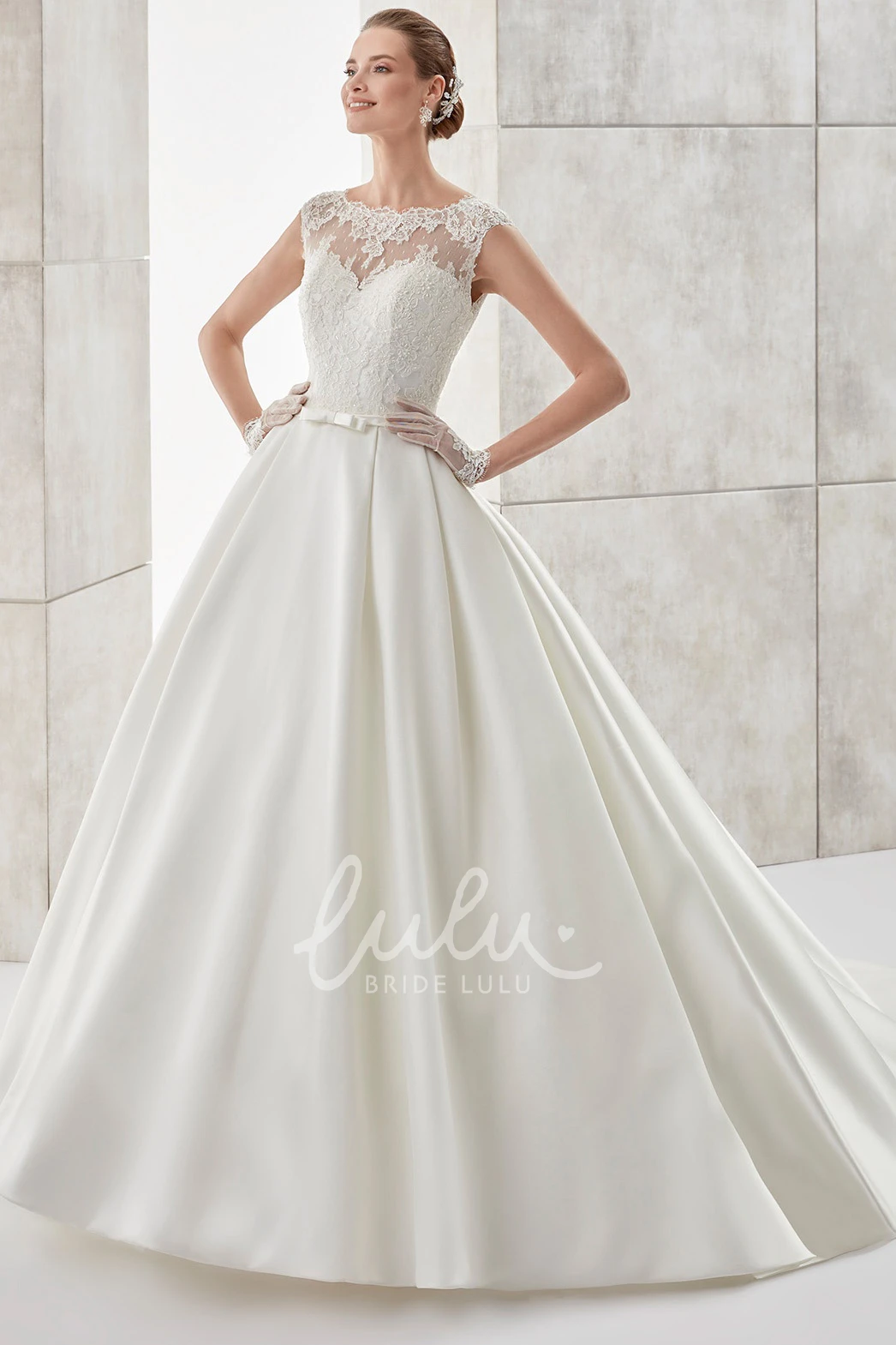 Brush Train A-line Satin Wedding Dress with Scalloped-Neck and Cap-Sleeves Chic Wedding Dress