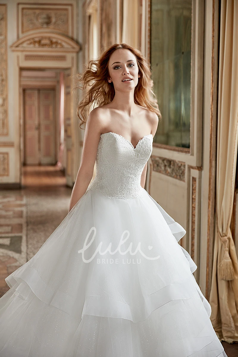 Ball Gown Tulle Wedding Dress with Sweetheart Neckline and Tiers