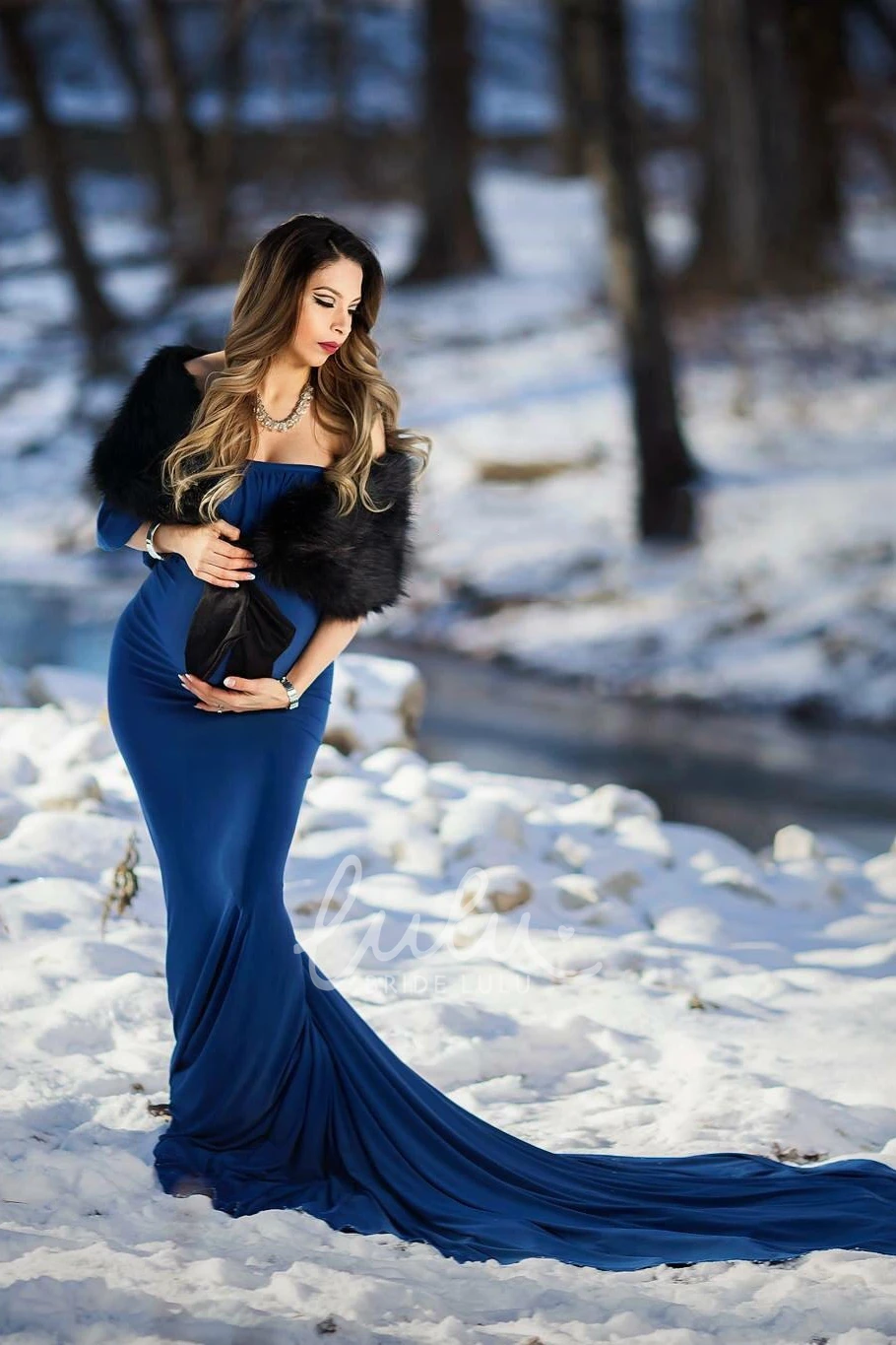 Empire Half Sleeve Maternity Bridesmaid Dress with Court Train