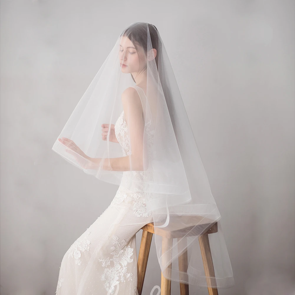 Western Style Two Tier Fingertip Veil