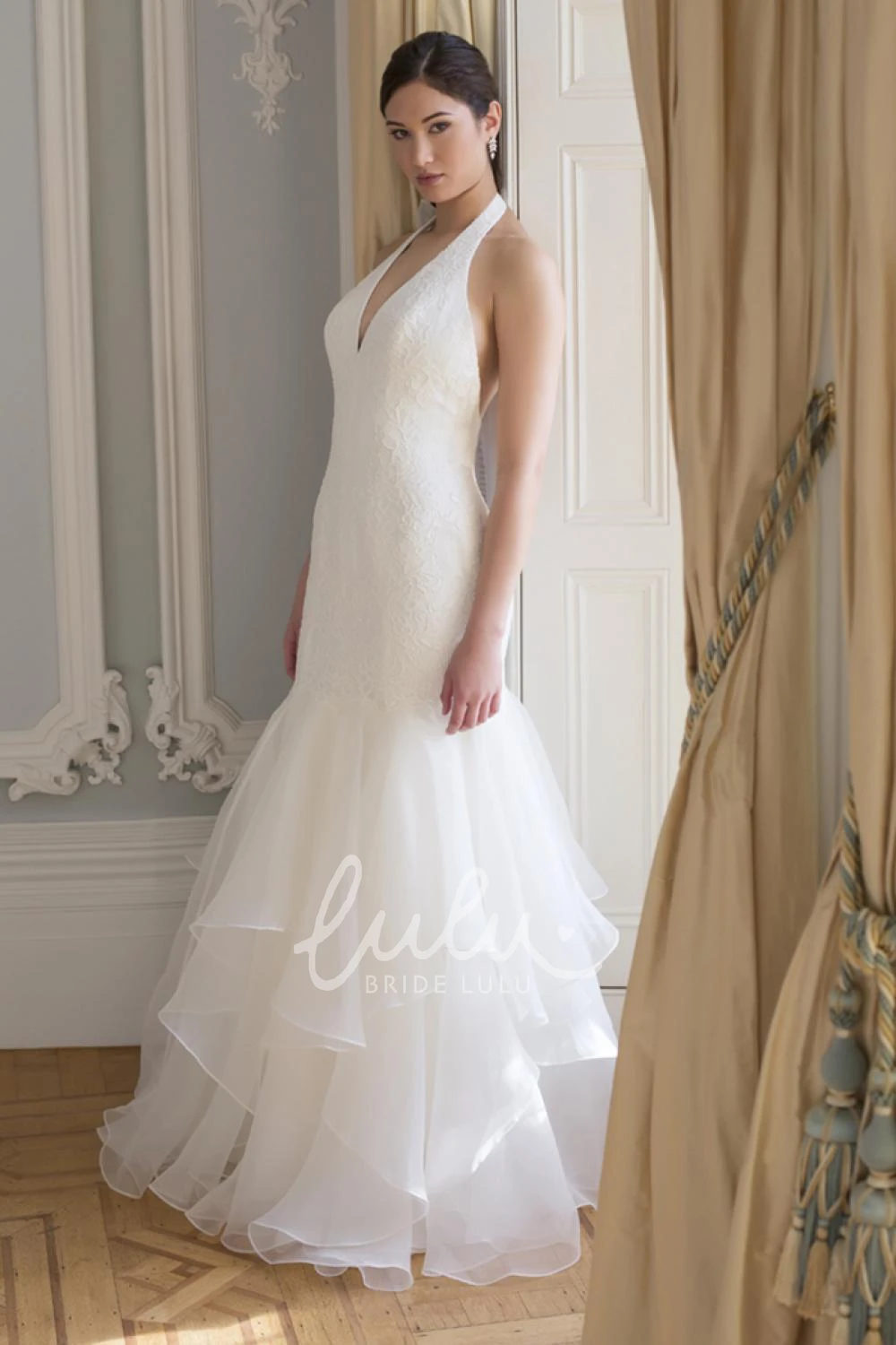 Halter Organza&Lace A-Line Wedding Dress Floor-Length Bridal Gown