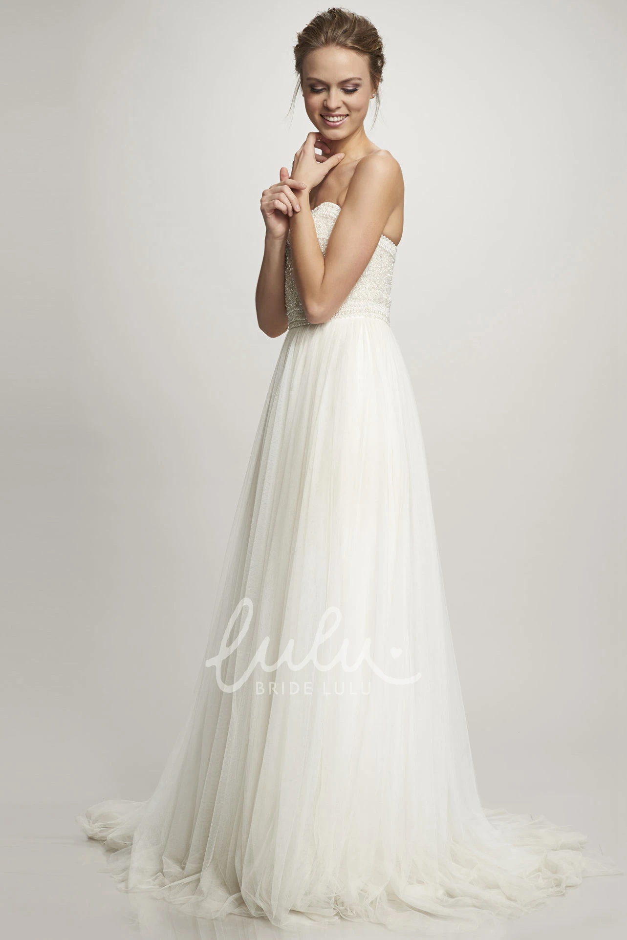 Sweetheart Tulle A-Line Wedding Dress with Beading and Zipper Elegant Bridal Gown